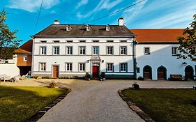 Gutshaus De La Fontaine